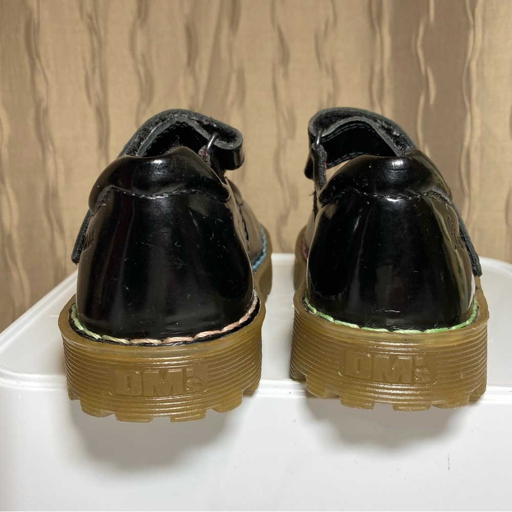 Dr. Martens Tully Mary Jane Toddler Girl's 9 Patent Leather Black Rainbow Stitch - Picture 5 of 16
